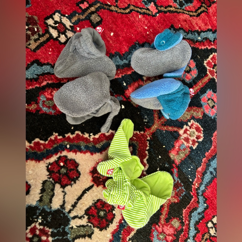 3 pairs Zutano booties 0-3M